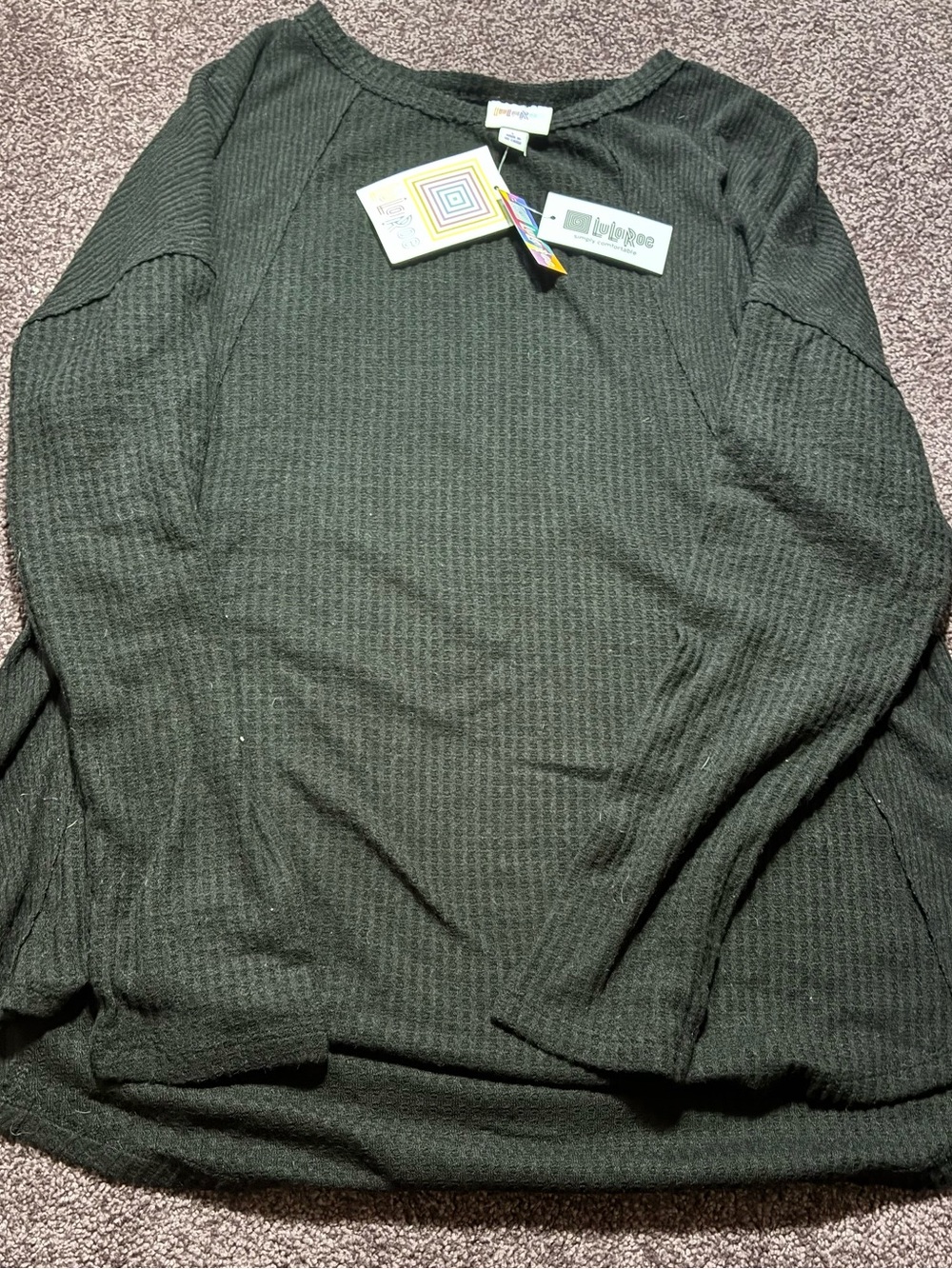 LuLaRoe Women’s Black Waffle Knit Sweater - Lightweight Long Sleeve style TINA - Picture 2 of 4
